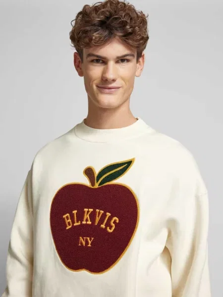 Bluza z wyhaftowanym logo Blkvis biała