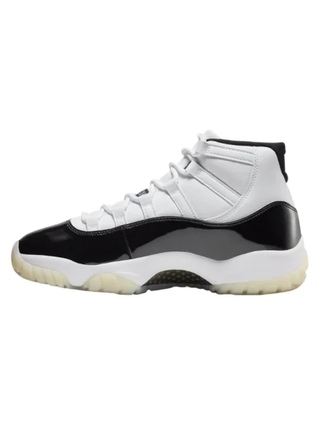 Pantofi Nike retro alb