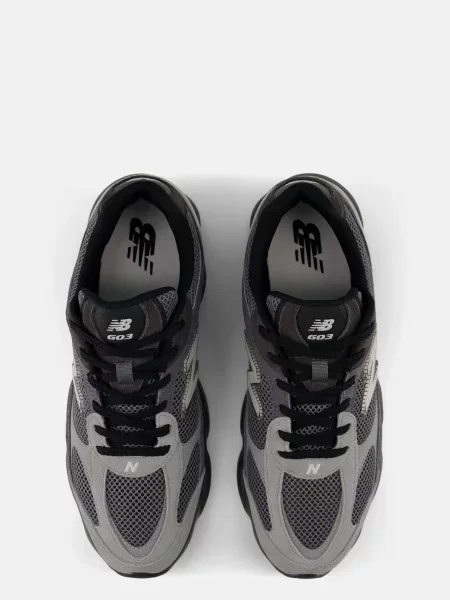 Кроссовки New Balance серые
