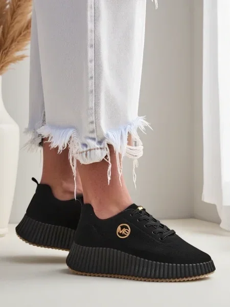 Sneakerși Resti negru