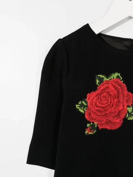 Рокля Dolce & Gabbana черно