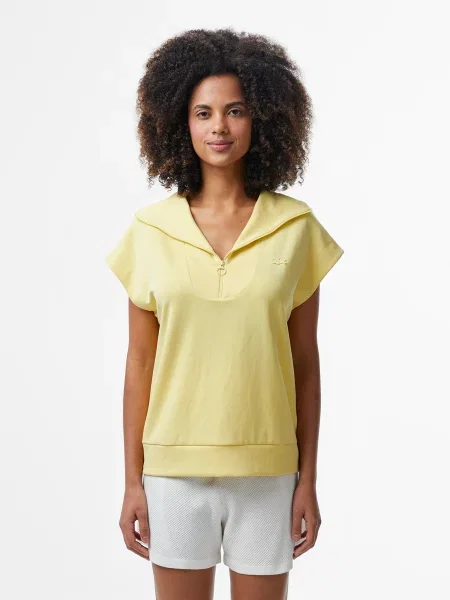 Жилет Lacoste из модала желтый