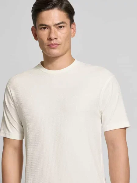 T-shirt z prążkowanym okrągłym dekoltem model ‘GILBERD’ Drykorn biała