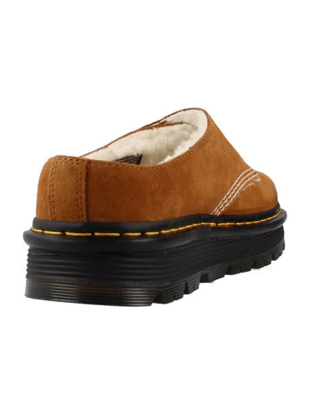Pantofi Dr. Martens maro