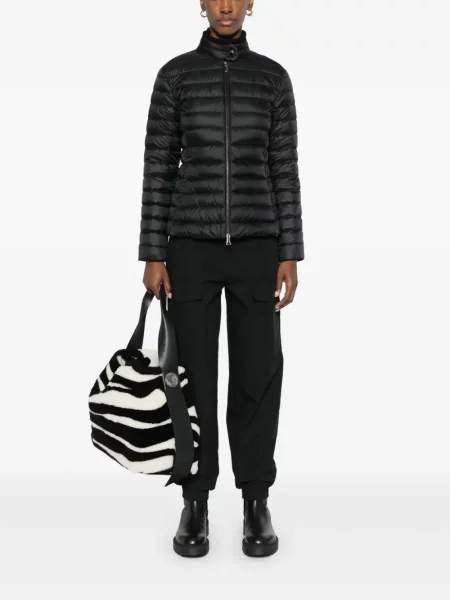 Geacă cu puf Moncler negru