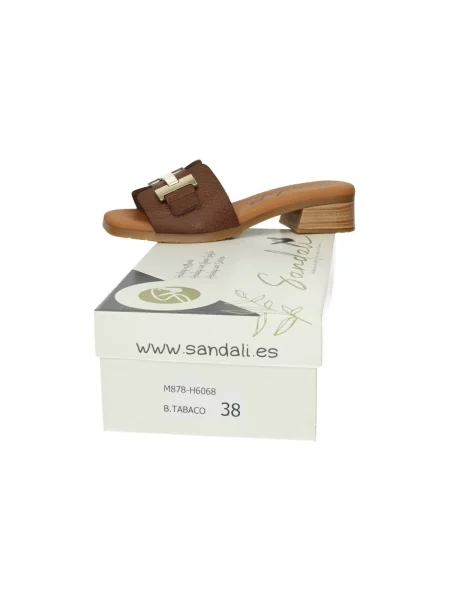 Sandale Sandali smeđa