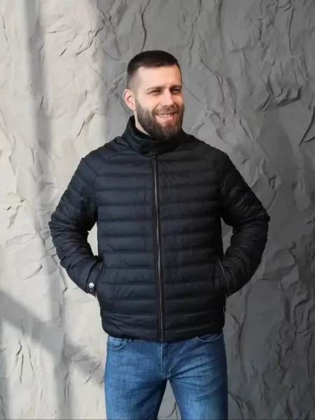 Демісезонна куртка D&V couture чорний