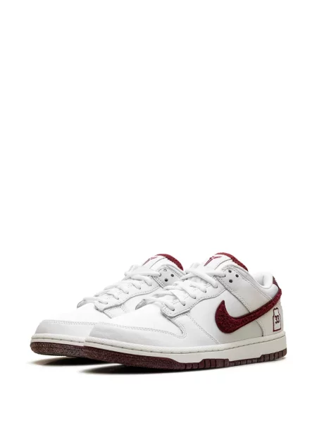 Sneakerși Nike Dunk retro din fleece alergare alb