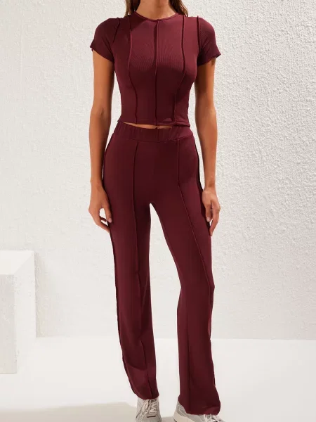 Trendyol Costum cu pantaloni bordeaux roșu