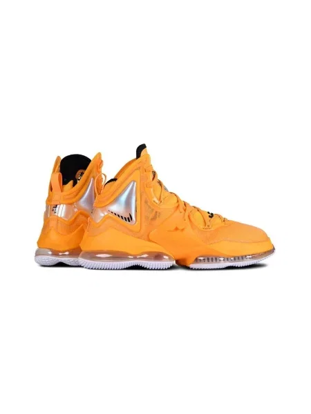 Pantofi Nike portocaliu