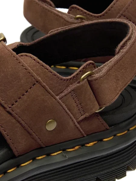 Босоножки Dr. Martens на платформе