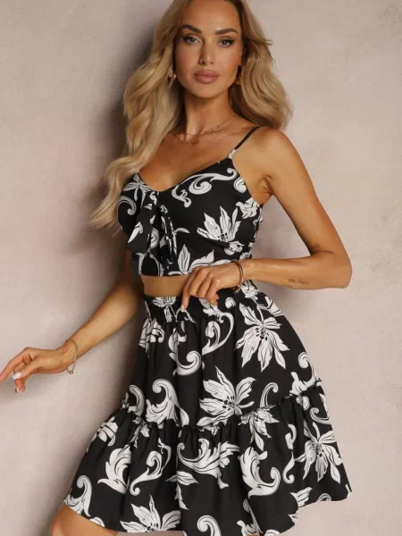 Czarno-Biały Komplet Top na Ramiączkach z Wiązaniem Spódnica w Kwiaty z Falbanką Tiamalita biała