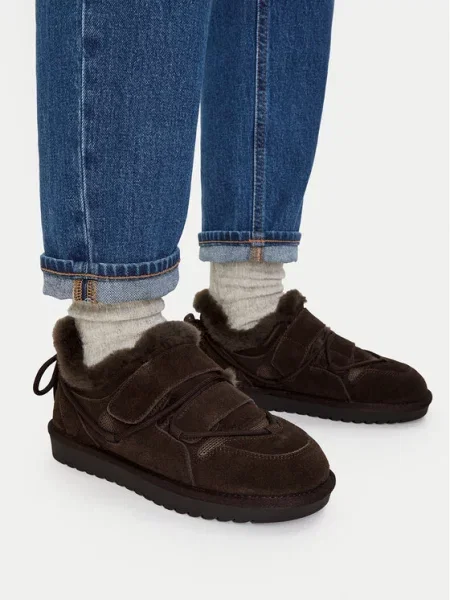 Sneakersy Badura Tmavo hnedá