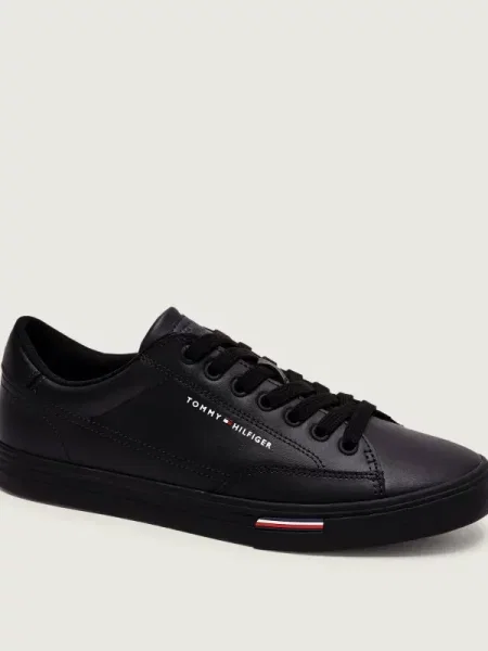 Sneakerși Tommy Hilfiger din dantelă negru
