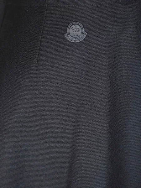 Fustă midi Moncler în linie A cu autograf negru