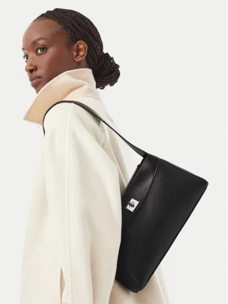 Torbica Calvin Klein Mix Media Shoulder Bag crna
