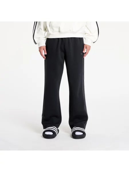 Брюки Adidas Originals с аппликацией черные