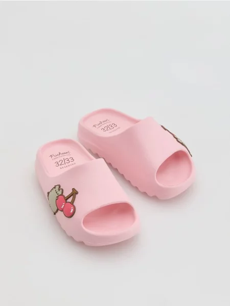 Шлепанцы Reserved розовые