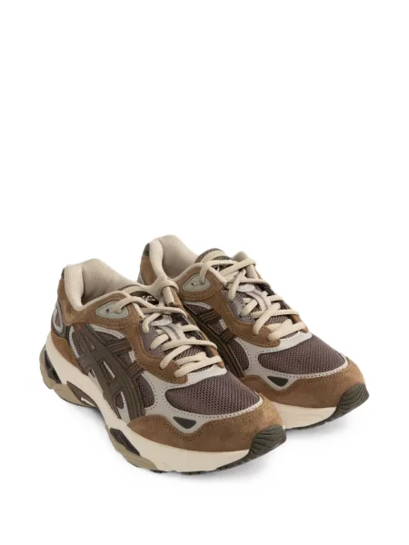 Sneakerși Asics maro