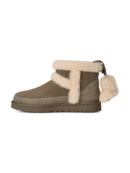 Замшевые классические сапоги Ugg