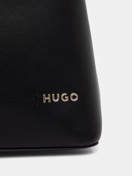 Сумка хобо Hugo