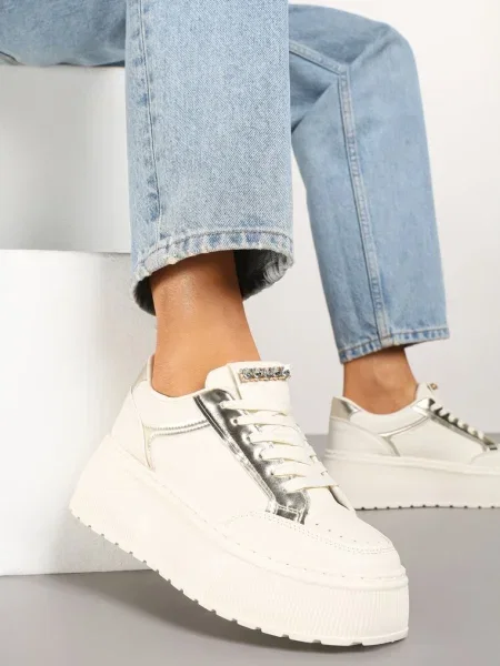 Sneakersy na Platformie Ozdobione Przeszyciami Tatoretia beżowe