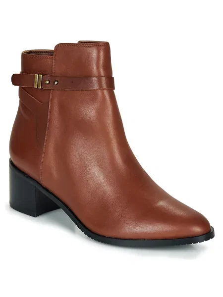 Gležnjarji Clarks