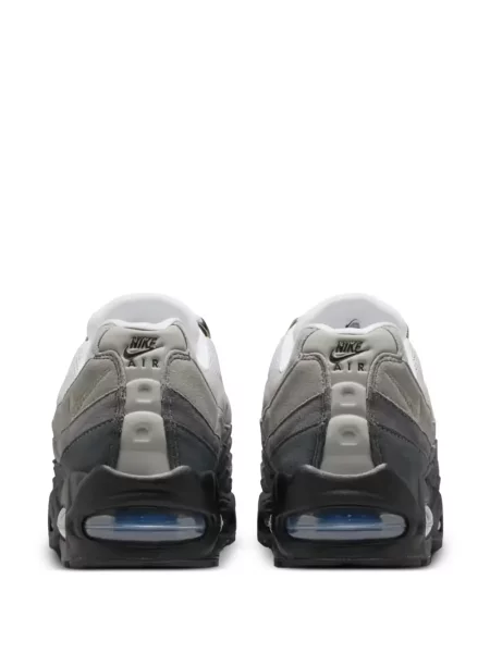 Sneakerși Nike Air Jordan cu autograf cu perforații portocaliu