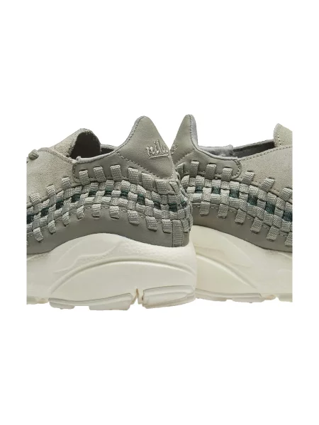 Tenisky Nike sivá