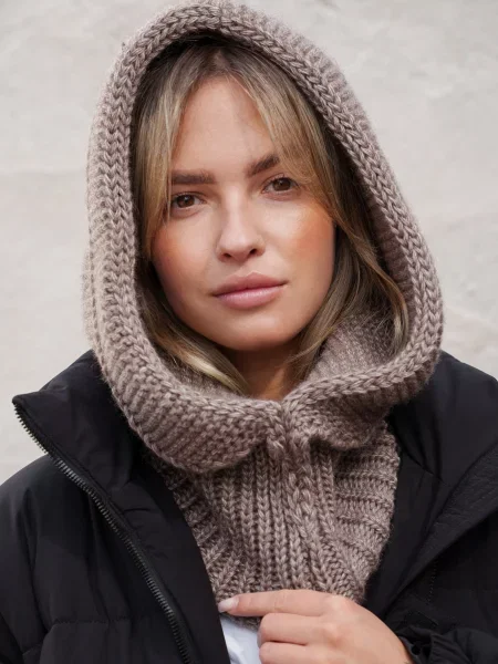 Шапка Without коричневая
