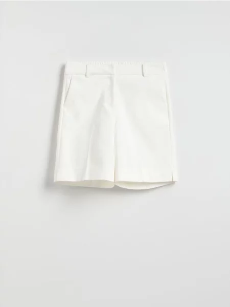 Reserved Pantaloni scurți la dungă alb