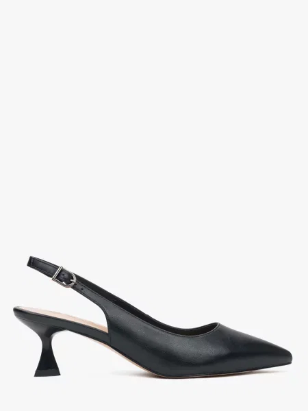 Шкіряні Туфлі та лофери Estro чорний