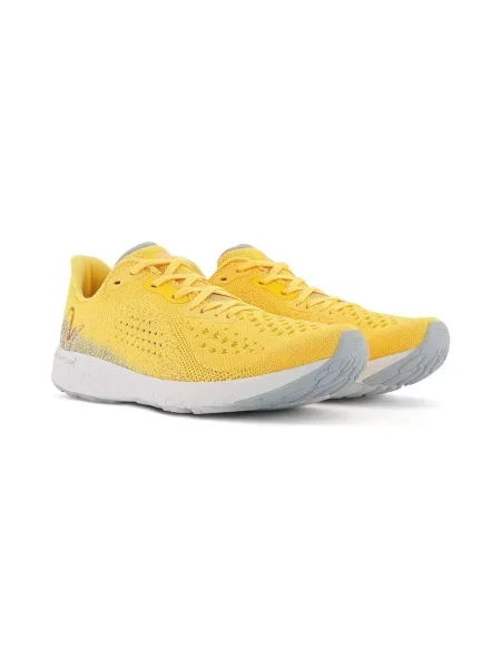 Pantofi New Balance galben