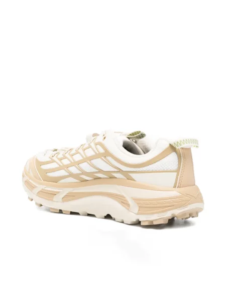 Sneakerși Hoka cu autograf