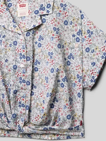 Bluzka koszulowa o kroju regular fit z wiązanym detalem Levi's biała