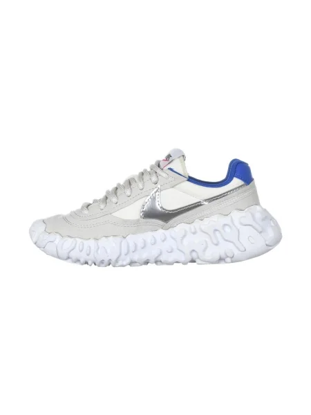 Pantofi Nike gri