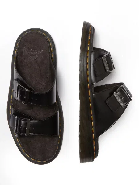 Кожаные шлепанцы Dr. Martens