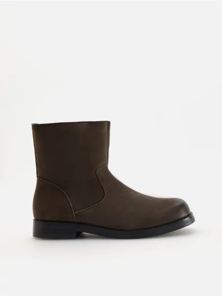 Reserved Botine din piele maro-închis maro
