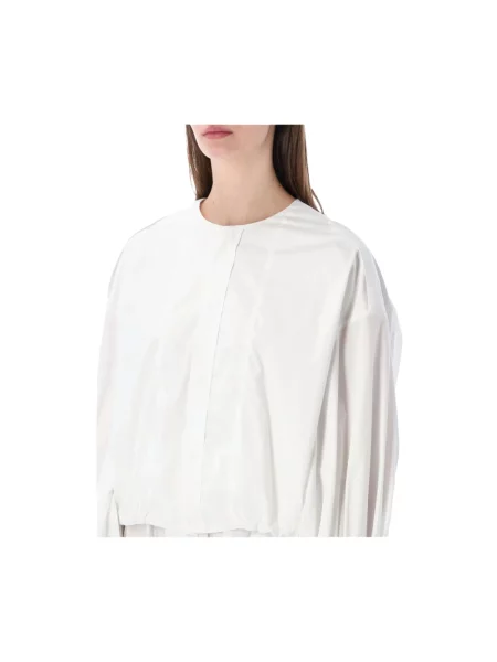 Bluzka Thelatest z długim rękawem biała