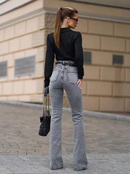Джинсы клеш Issa Plus серые