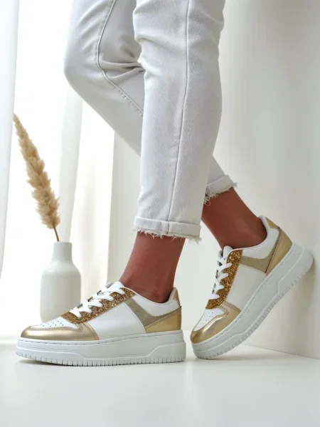 Sneakerși Resti alb