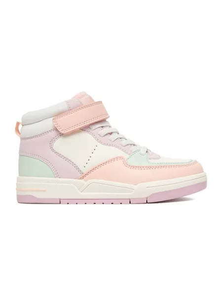 Sneakersy