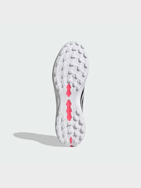 Кроссовки Adidas Predator белые