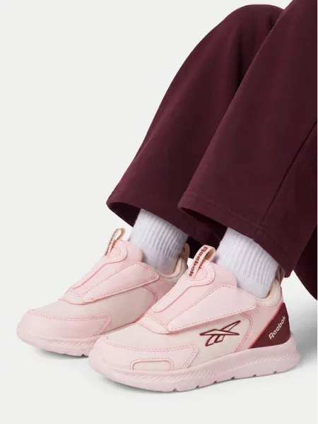 Superge Reebok Playflex Svetlo rožnata