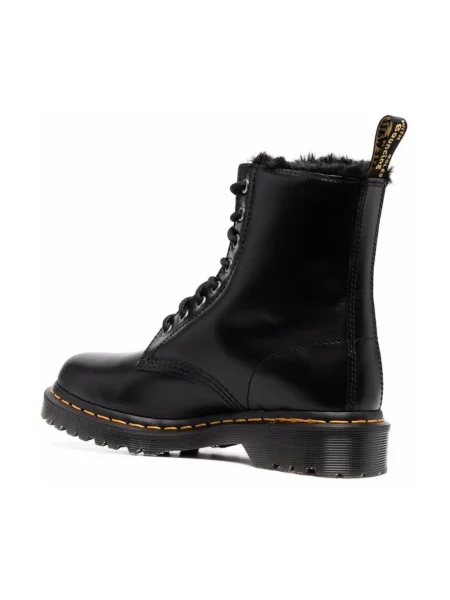 Botki Dr. Martens sznurowane skórzane czarne