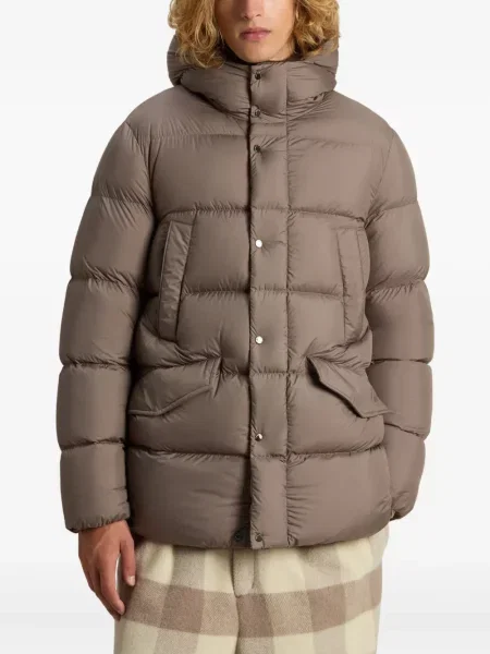 Geacă cu puf Woolrich cu glugă maro