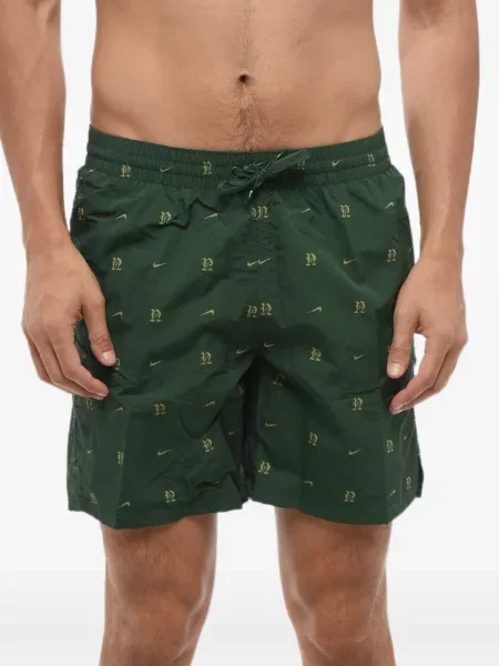 Scurt chiloți Nike cu imagine cu model floral negru