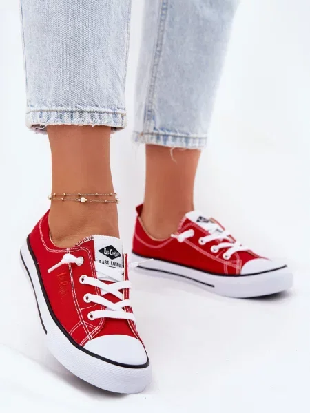 Teniși Lee Cooper