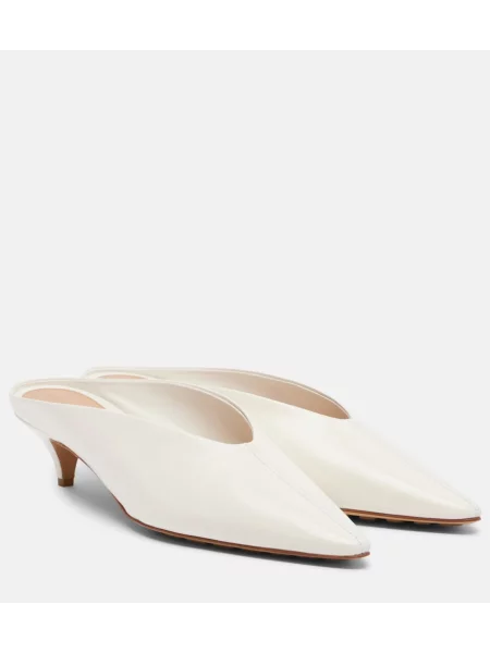 Papuci tip mules Bottega Veneta din piele alb