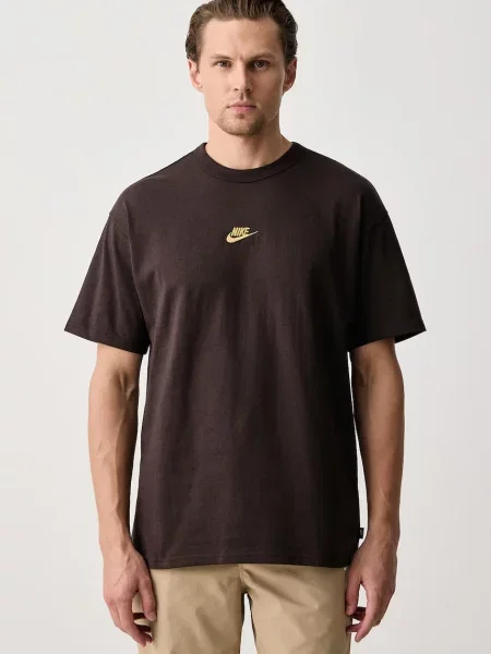 Nike Sportswear férfi póló Premium Essentials barna